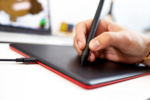 One by Wacom CTL672 - Medium Creative Pen Tablet - Image 2