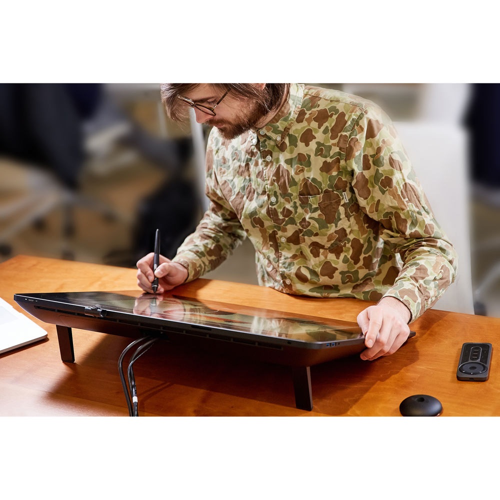 Wacom Cintiq Pro 24" DTH2420 4K UHD Creative Pen & Touch Display - Image 9