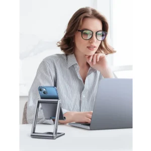 UGreen LP263 Adjustable Metal Aluminum Phone Holder Desktop Stand - Image 4